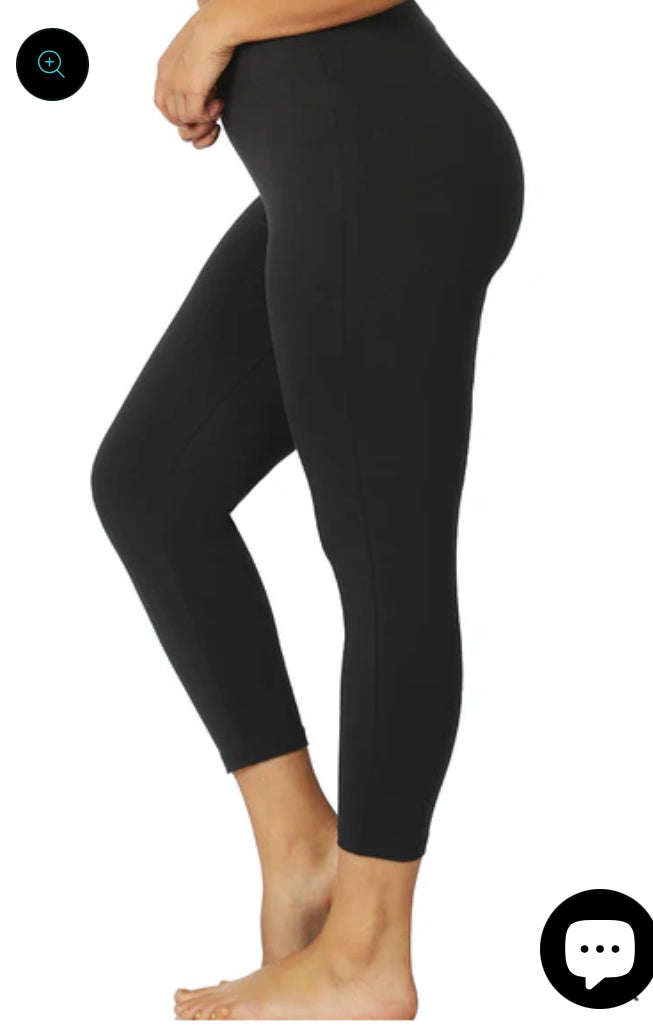Black Capri Leggings